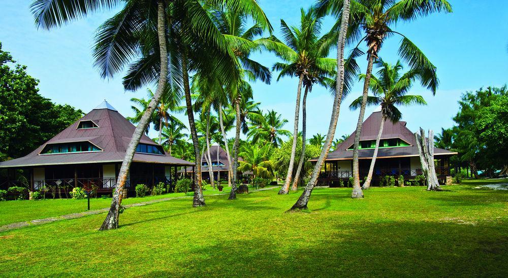 New Emerald Cove Hotel Baie Sainte-Anne Extérieur photo