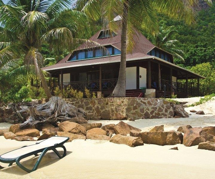 New Emerald Cove Hotel Baie Sainte-Anne Extérieur photo