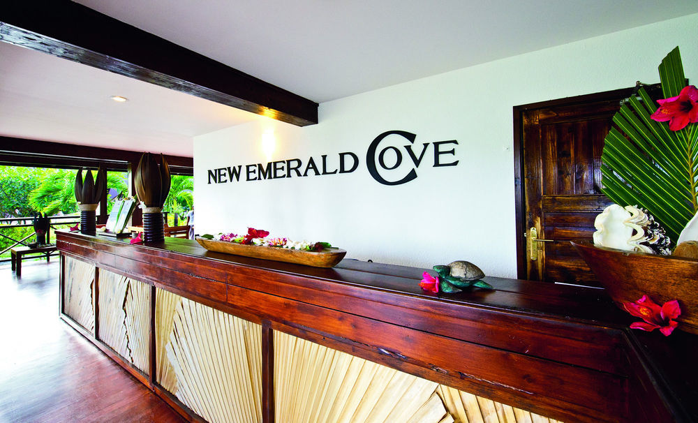 New Emerald Cove Hotel Baie Sainte-Anne Extérieur photo